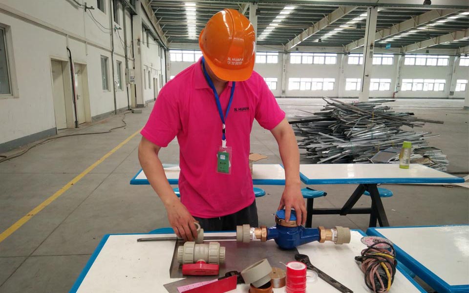 華發(fā)裝修現(xiàn)場施工人員保護